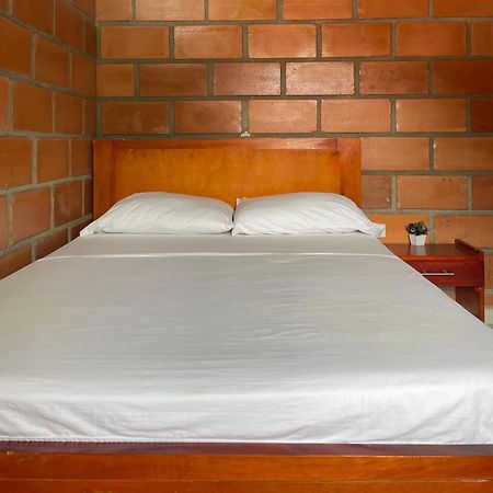 Kelly Tours Hotell Capurganá Eksteriør bilde